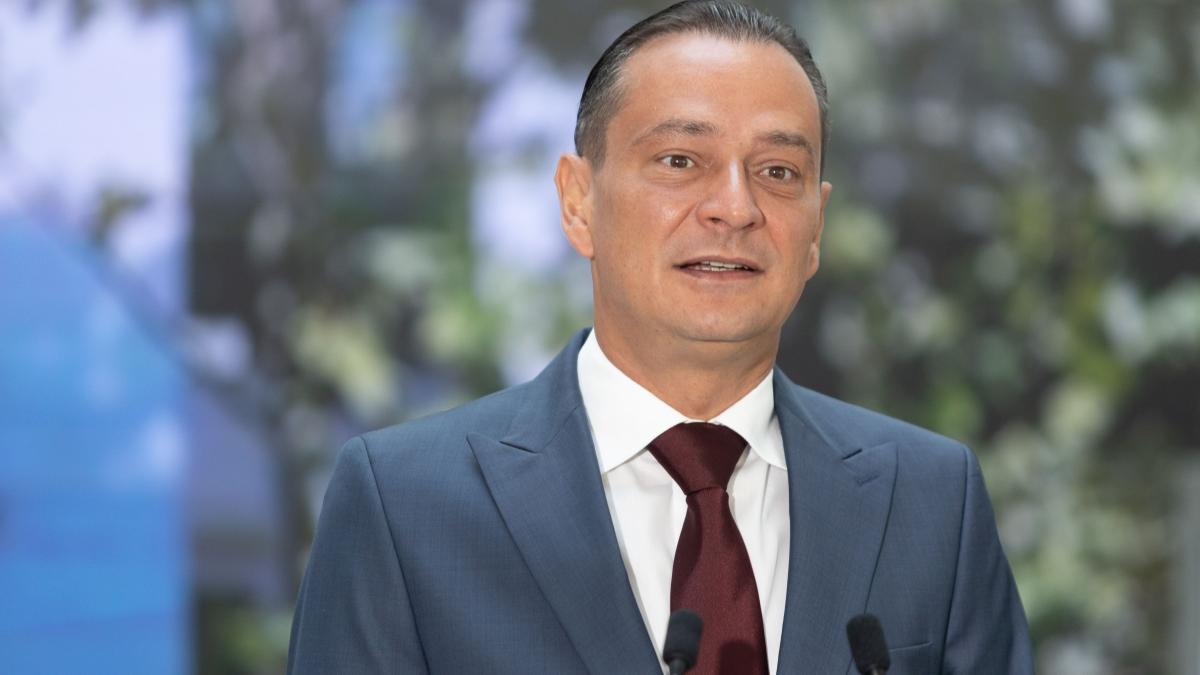  Daniel Băluţă propune un pachet de măsuri pentru combaterea excluziunii sociale