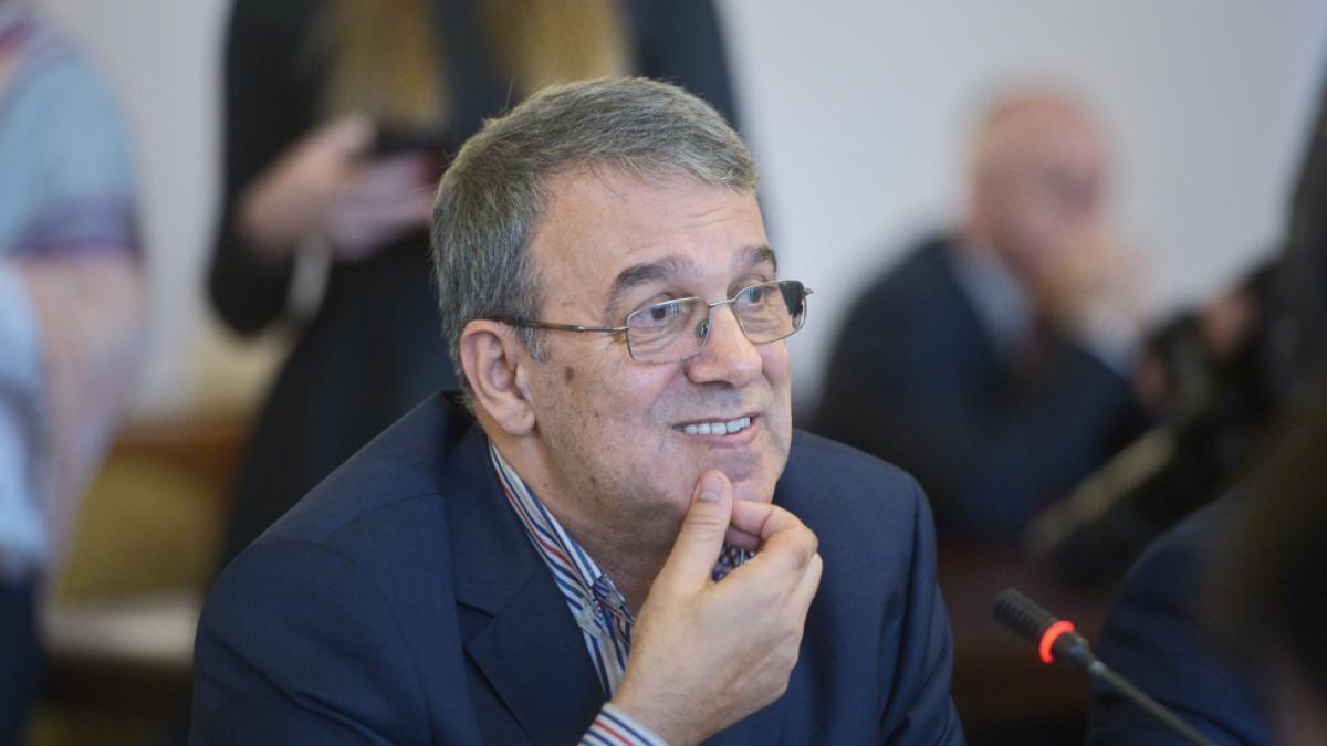 Primăria Constanța lovește din nou: aproape 8 milioane de euro, pentru repararea jardinierelor