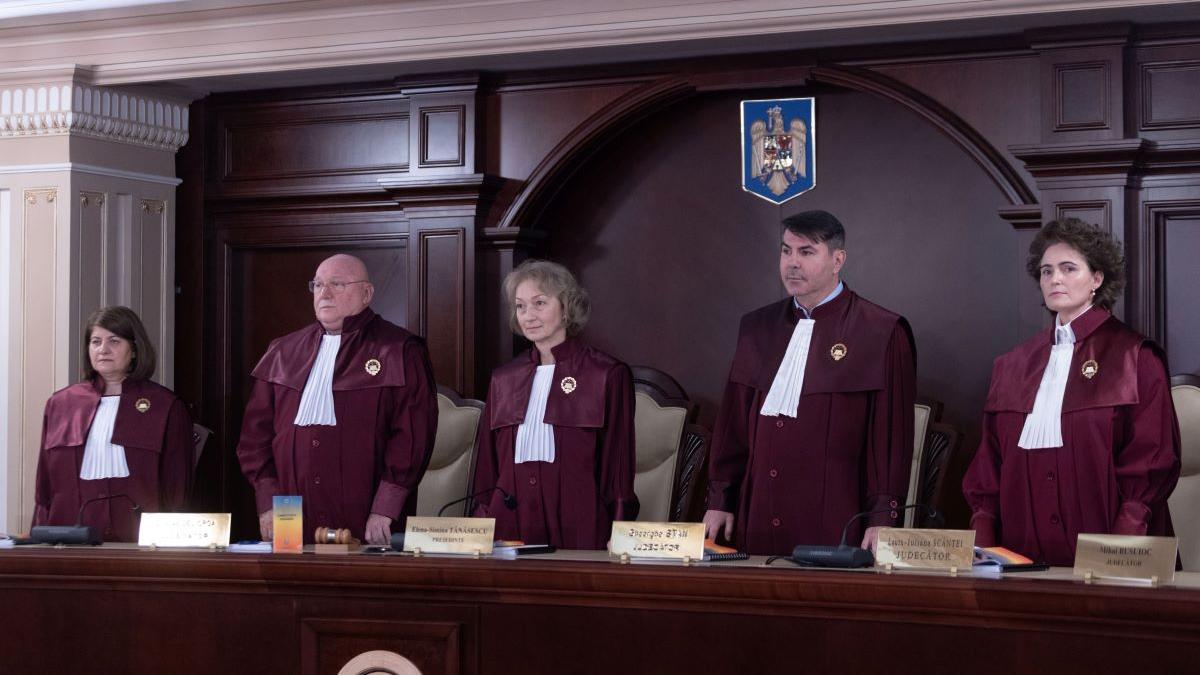 368.000 de lei pentru hainele magistraților de la Înalta Curte