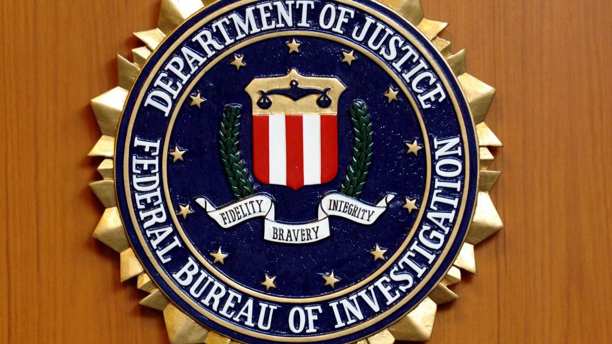 Directorul FBI le-a oferit cadou pistoale 3D unor oficiali din Noua Zeelandă