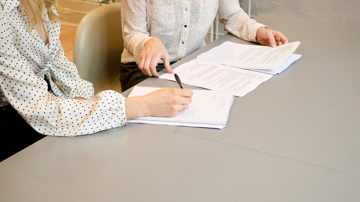  Numărul firmelor dizolvate, în creștere cu 32,4% în primele zece luni din 2025