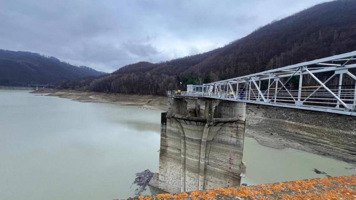 Avertismentul specialiștilor: Fără hidro, România intra în beznă