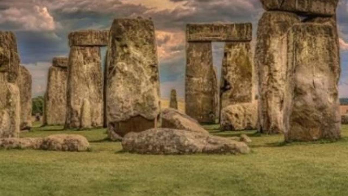 Descoperire senzațională lângă Stonehenge: un complex mai mare și „fără precedent”