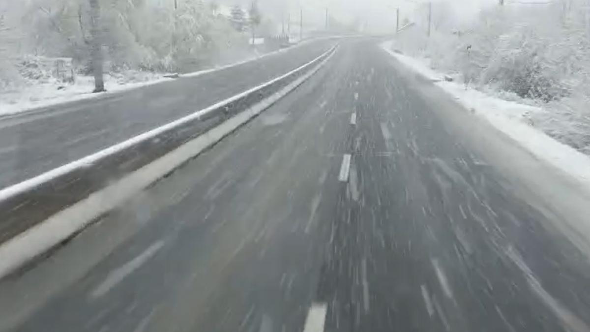 Poleiul închide traficul pe DN 2D, între Covasna și Vrancea