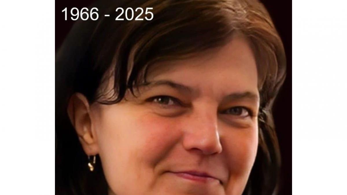 Jurnalista Simona Popescu a murit după o luptă de 30 de ani cu cancerul. Ultimul mesaj: „Nu toate luptele pot fi câștigate”