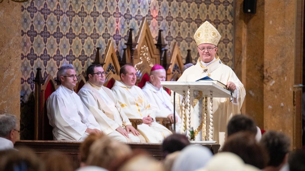 Mesajul public de Crăciun al ÎPS Aurel Percă, Arhiepiscop Mitropolit romano-catolic de București