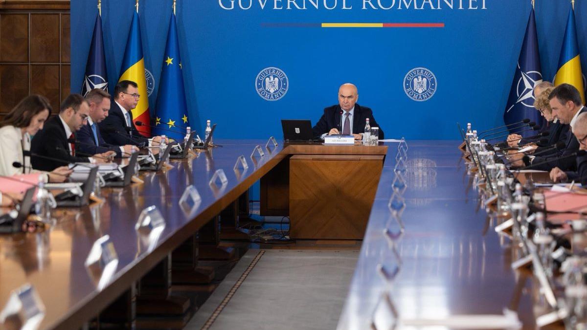 Noii miniștri ai Economiei și Apărării vor depune jurământul de investitură
