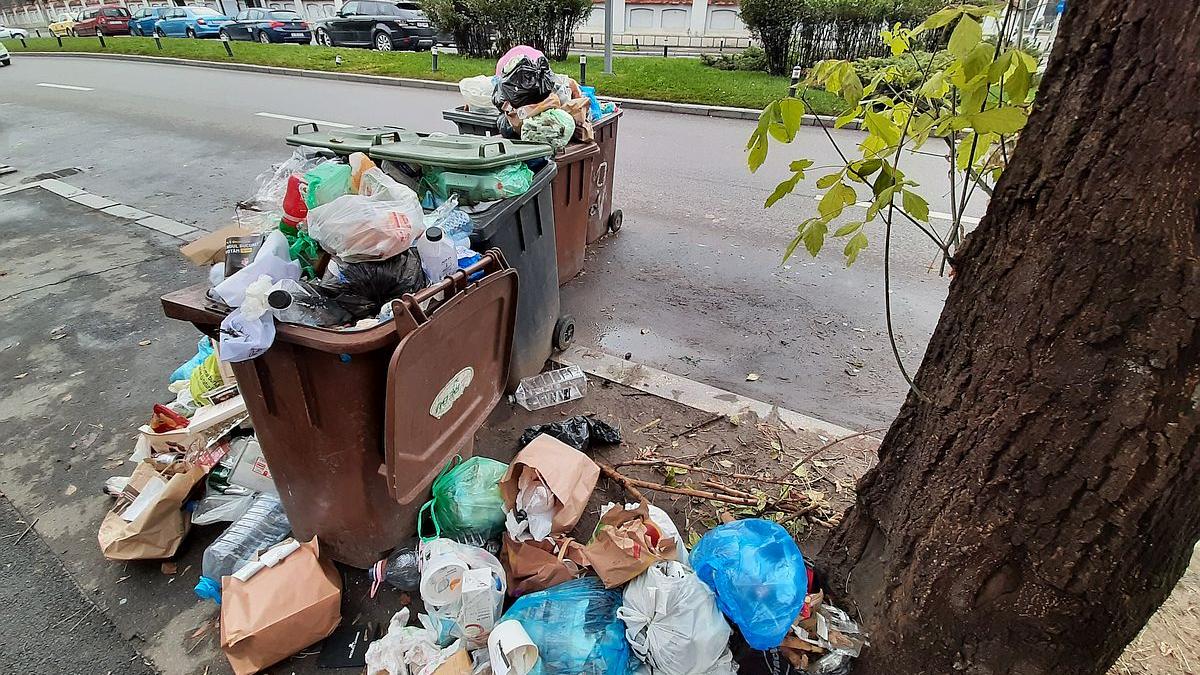 Vești proaste pentru locuitorii Sectorului 4 din Capitală. Tarife majorate pentru gunoi și deșeuri reciclabile