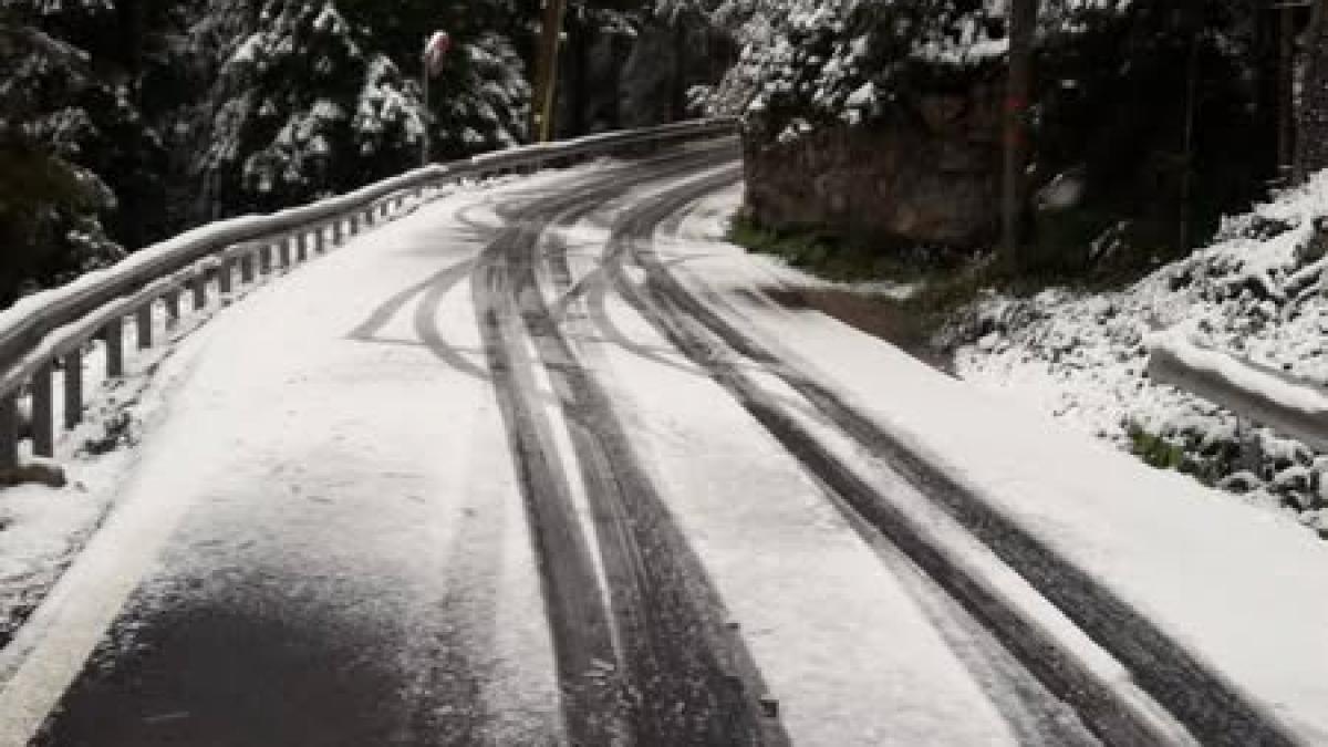 Traficul pe Transalpina a fost redeschis