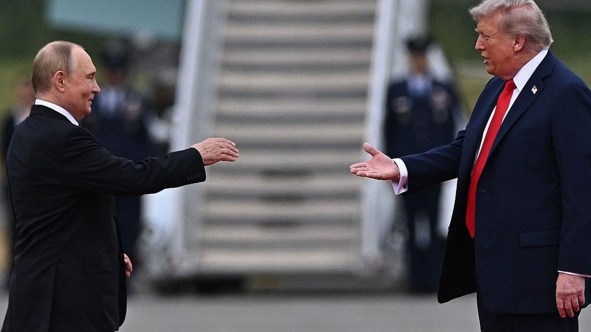 Retrospectivă 2025. UE între presiunile SUA și atacurile hibride ale Rusiei: 2025, anul în care Europa își caută autonomia strategică