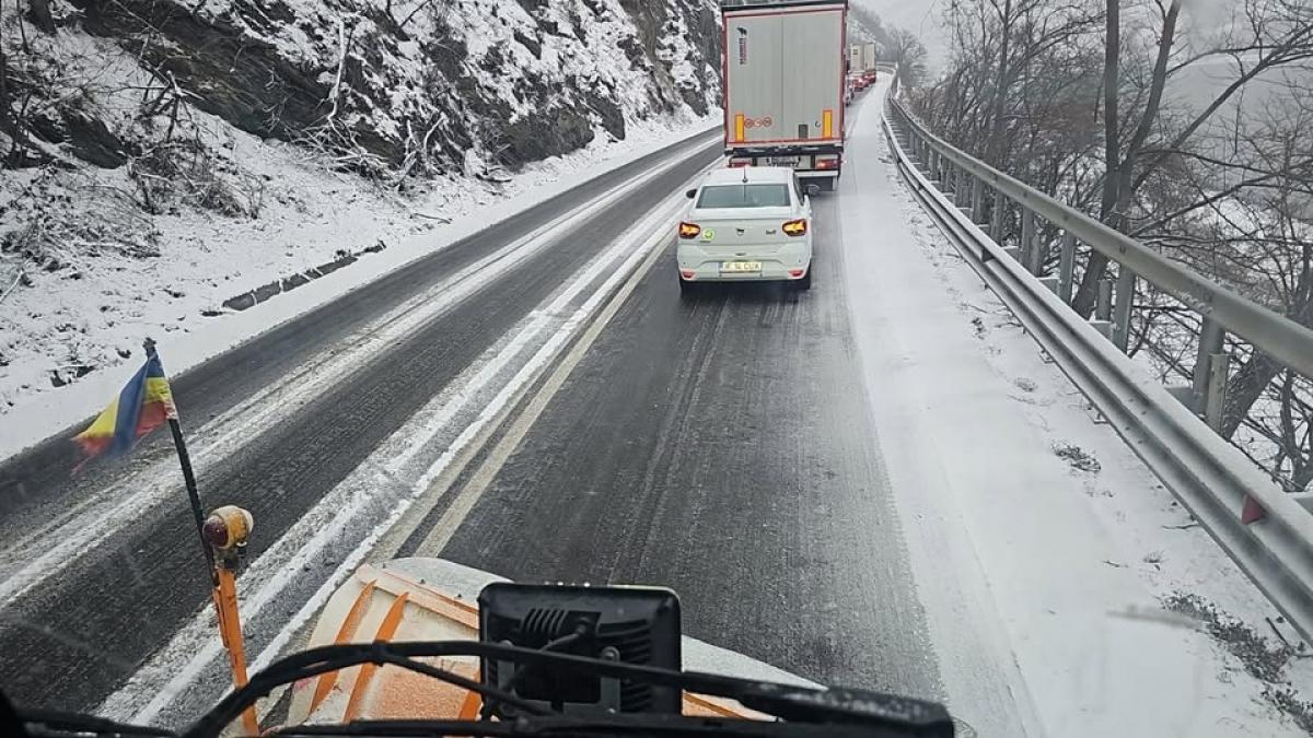 Ninsori în România: Pe ce drumuri s-a așternut zăpada