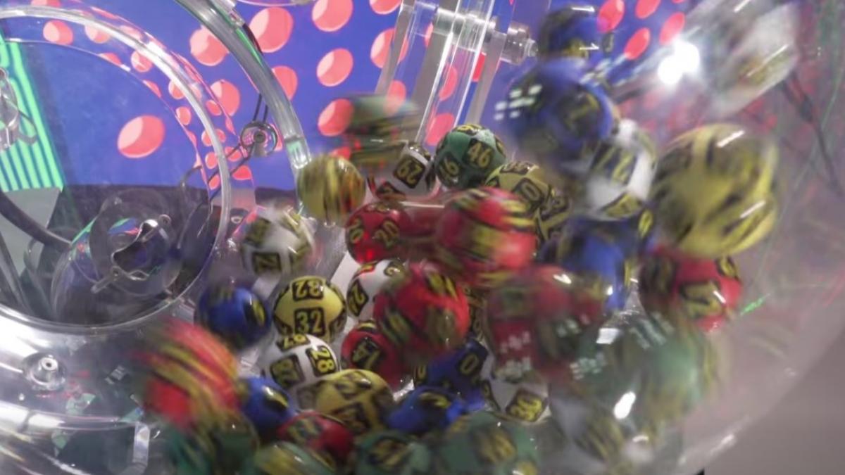 Rezultate LOTO 6/49 joi 15 ianuarie 2026. Numerele câștigătoare extrase astăzi