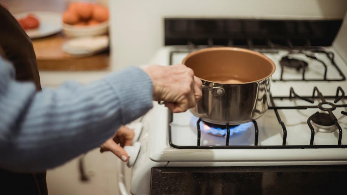 Gerul golește depozitele de gaz ale Europei! Rezervele s-au redus la 53%, apropiindu-se de un minim istoric