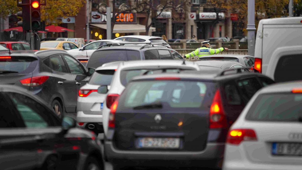 Bucureștenii au pierdut peste 7 zile în trafic anul trecut