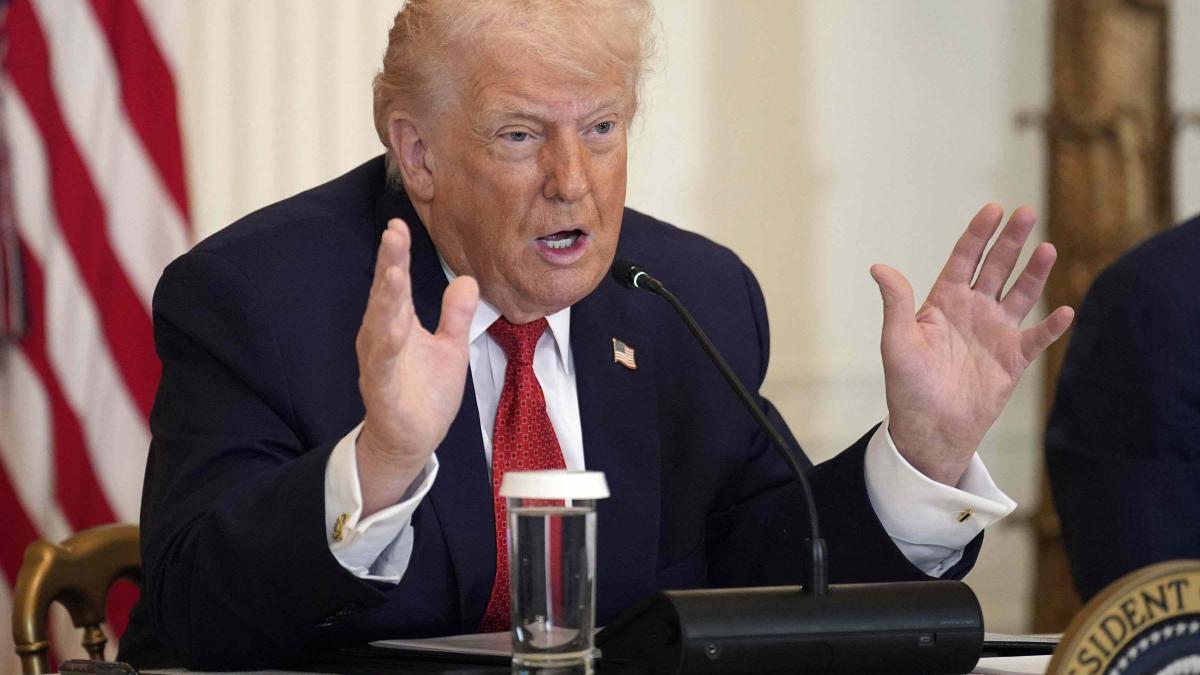 Trump renunță la taxele vamale impuse țărilor europene și anunță un posibil acord pentru Groenlanda
