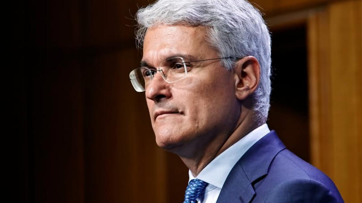 Pîslaru, despre Davos: Pare că asistăm la un divorț, în care cele două părți își prezintă argumentele