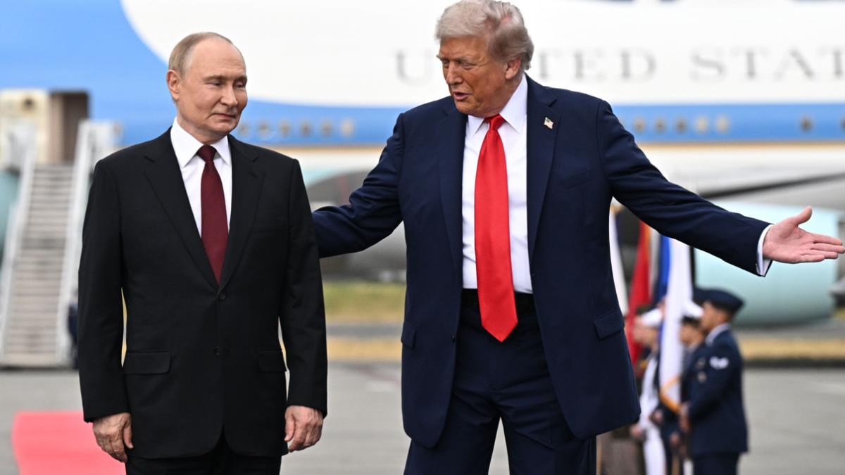 Putin bagă zâzanie între SUA și Europa și fixează un preț pentru Groenlanda