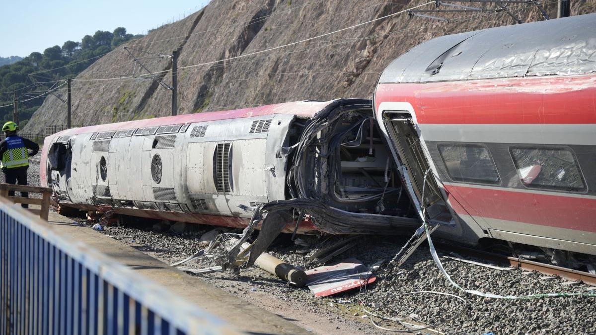 Accidentul feroviar din Spania: Ce spun specialiștii despre cauzele tragediei