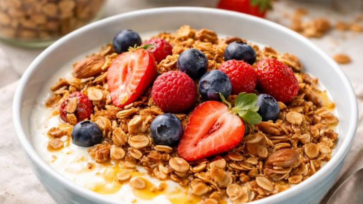 Granola de casă: 7 idei care îți salvează micul dejun