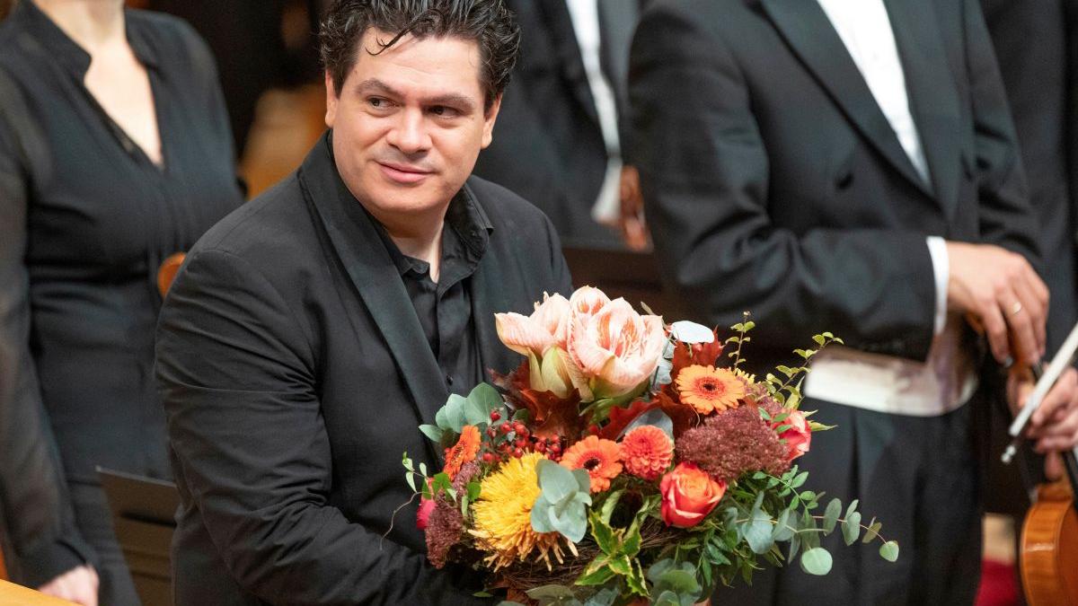 Cristian Măcelaru rămâne director artistic al Festivalului şi Concursului Enescu până în 2031