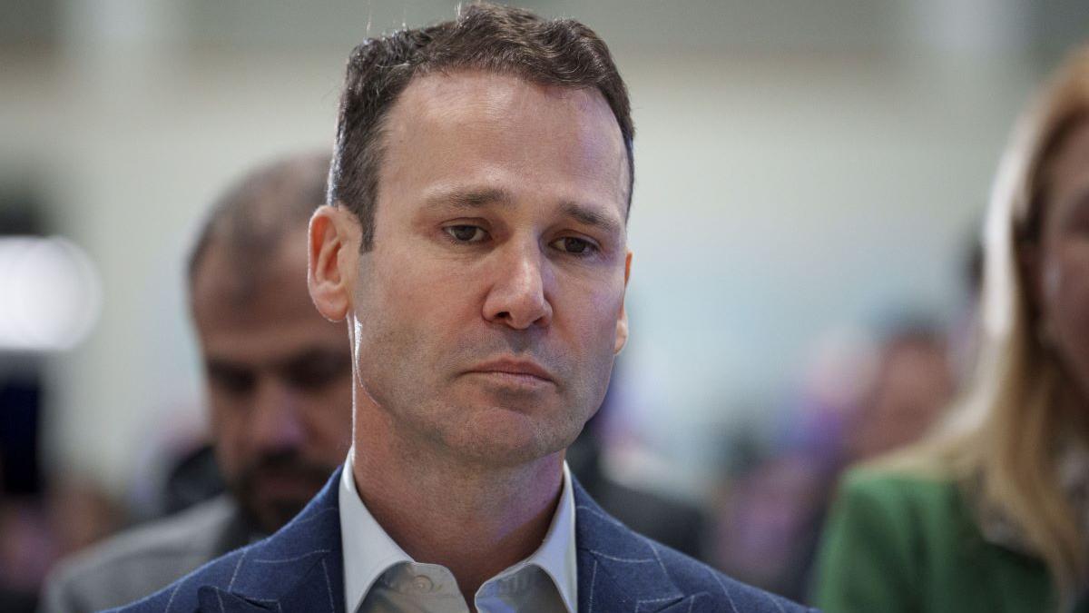 UPDATE  Primarul Sectorului 3, Robert Negoiţă - plasat sub control judiciar pe cauţiune de 800.000 de lei (surse)