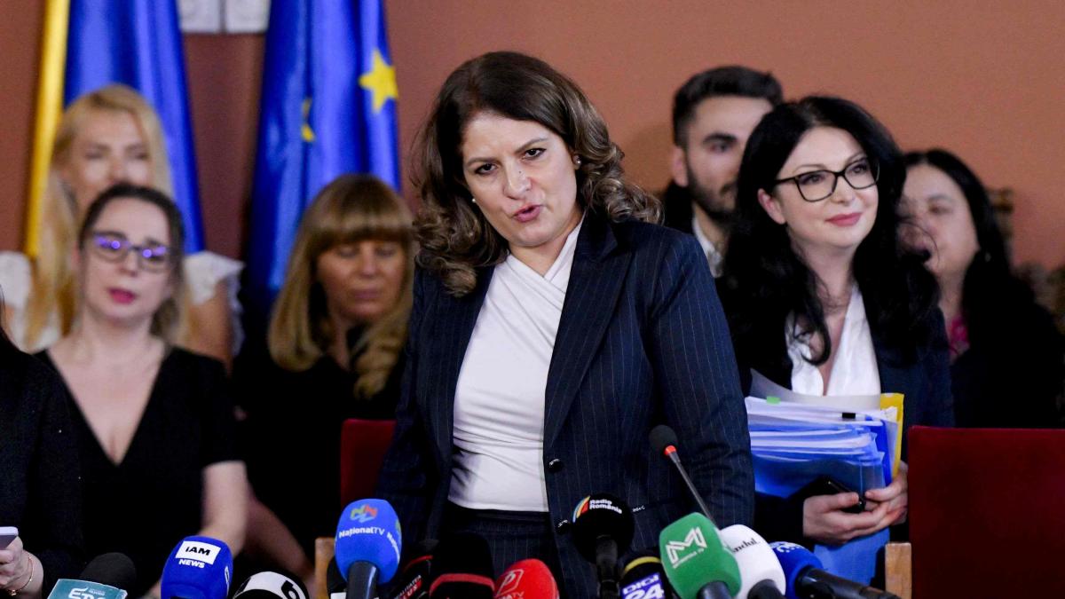 Șefa CAB, despre pensiile magistraților: Nu e o soluție să sărăcim cu toții