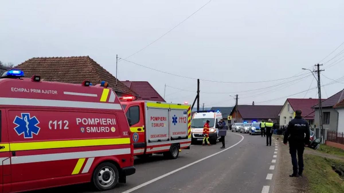 Accident rutier în Sânmărghita, Cluj. Cinci persoane rănite, inclusiv doi copii