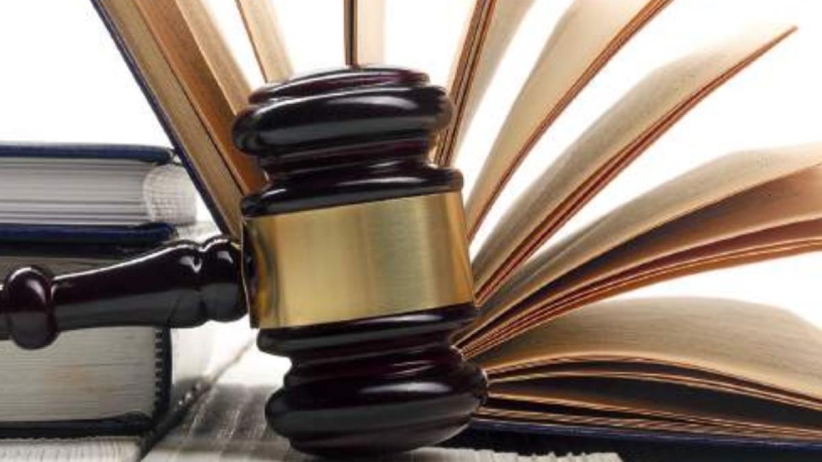 16 șefi de Curți de Apel cer președintelui să întoarcă la Parlament reforma pensiilor magistraților