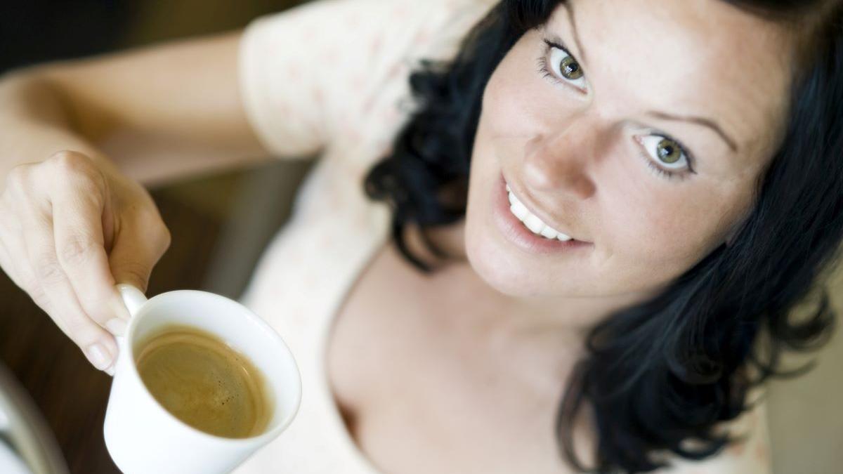 Ce spune despre tine faptul că bei cafeaua neagră? 8 trăsături de personalitate care te dau de gol