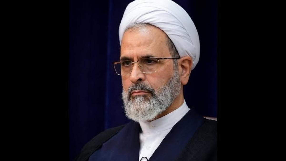 Cine este Ayatollahul Alireza Arafi, cel care conduce acum Iranul