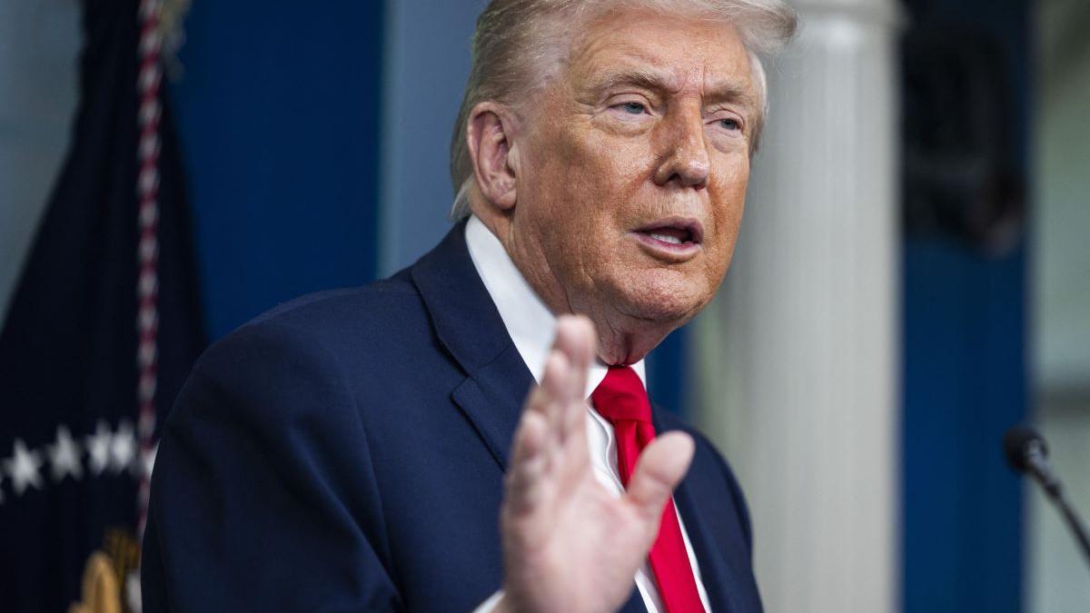 Donald Trump: Statele Unite continuă să desfăşoare operaţiuni militare de amploare