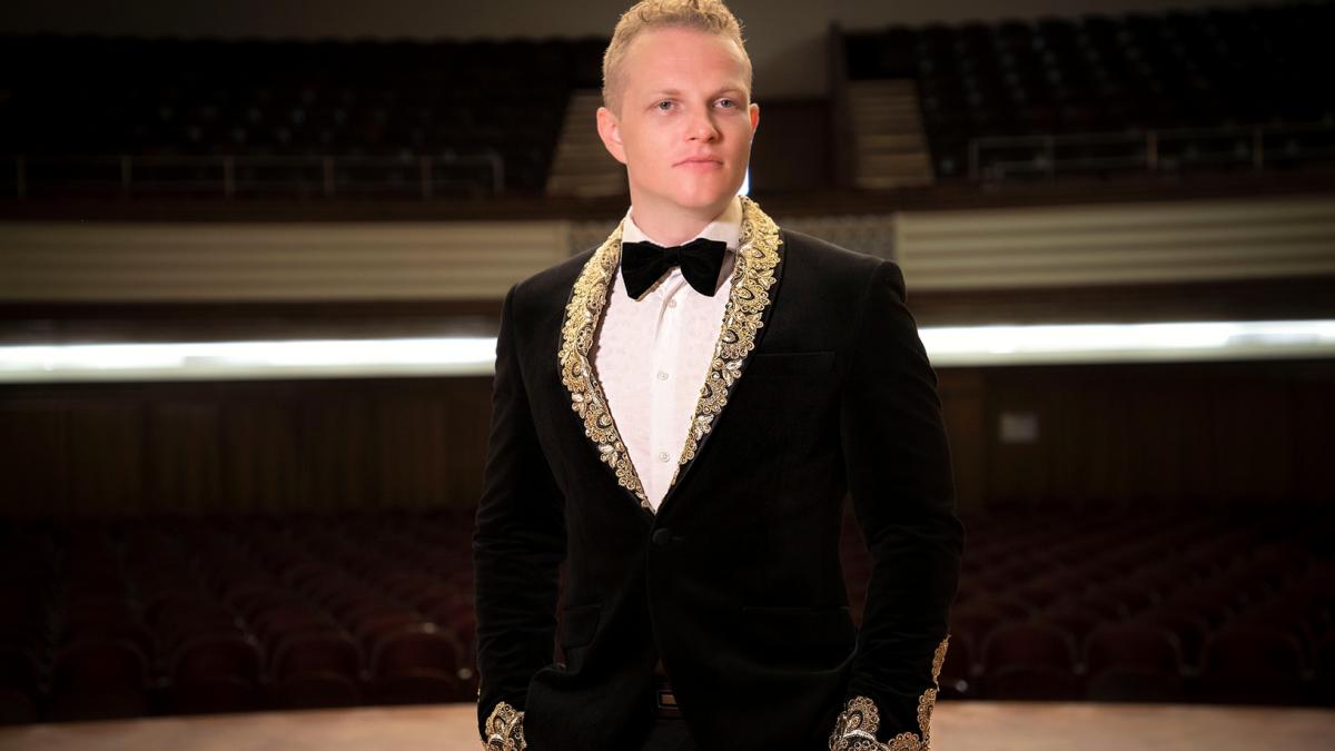„VIVO PER LEI” – concertul pop-opera al primăverii cu tenorul Ştefan von Korch şi soprana Oana Maria Şerban în premieră la Filarmonica Târgu Mureş pe 5 martie
