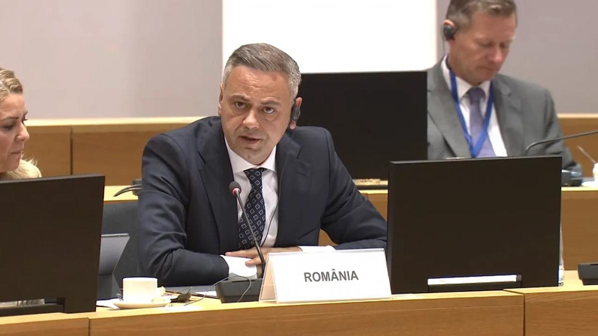 Ministrul Barbu cere Consiliului Concurenței să verifice firmele offshore „obligatorii” pentru fermieri