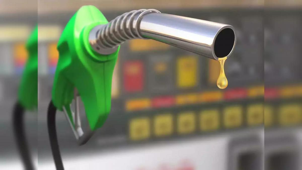 Oficial maghiar: carburanții din România sunt mai scumpi decât în Ungaria