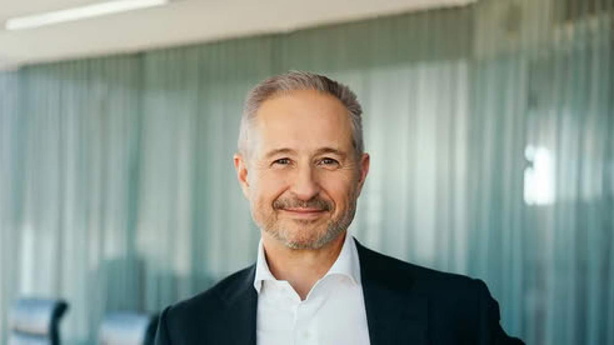 Directorul general OMV: Conduceți mai puțin, conduceți mai încet. Dacă există o penurie, atunci trebuie să economisim combustibil