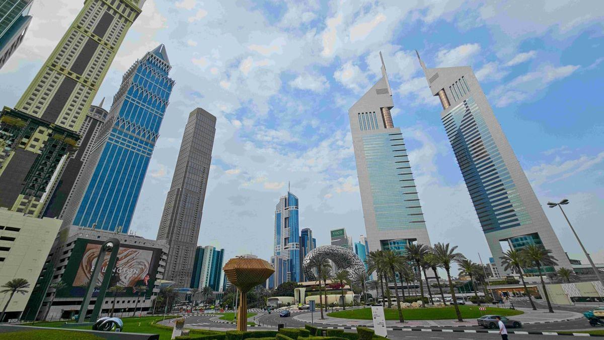 Alertă în Emirate! Sectorul imobiliar din Dubai începe să arate semne de slăbiciune