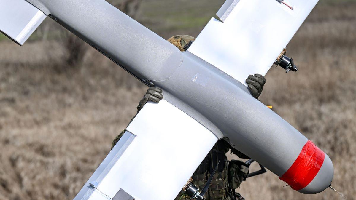 Incident grav la granița cu Rusia: centrală din Estonia lovită de o dronă, Letonia în alertă