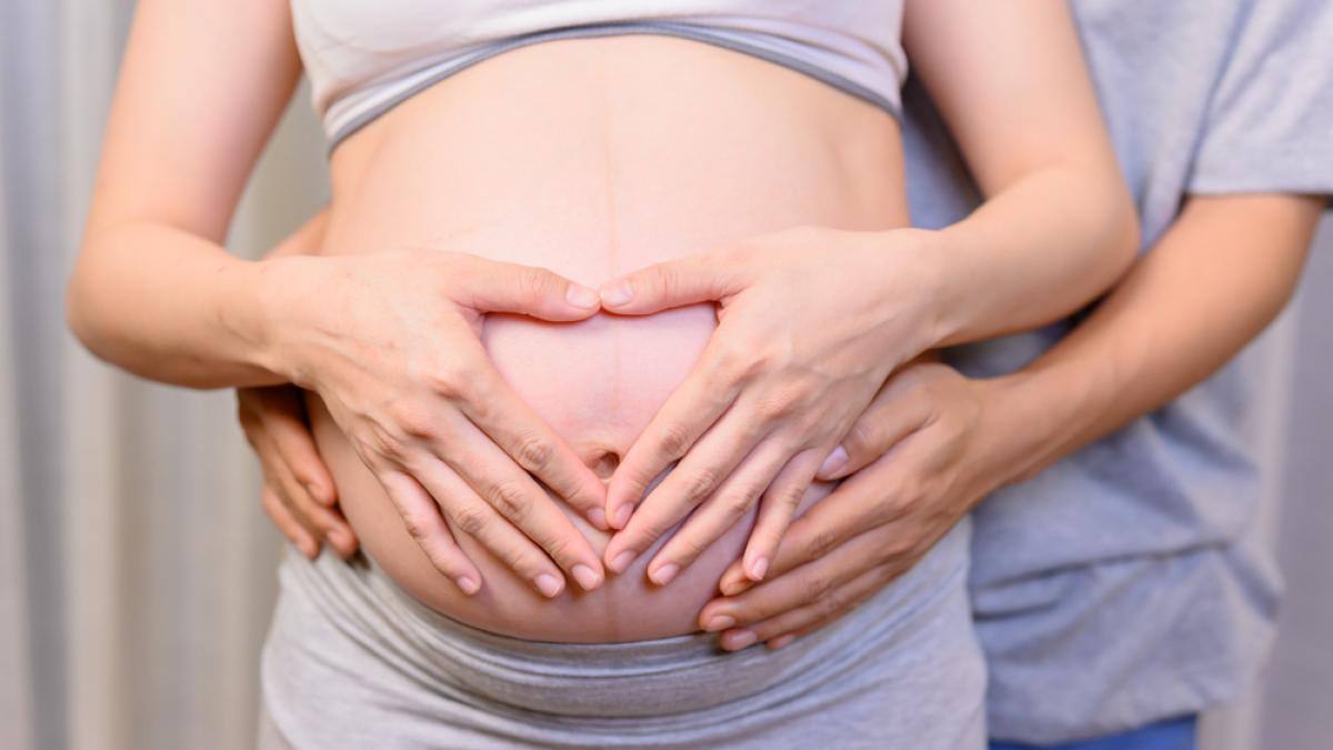 Monitorizarea sarcinii: Ce analize de sânge sunt esențiale?