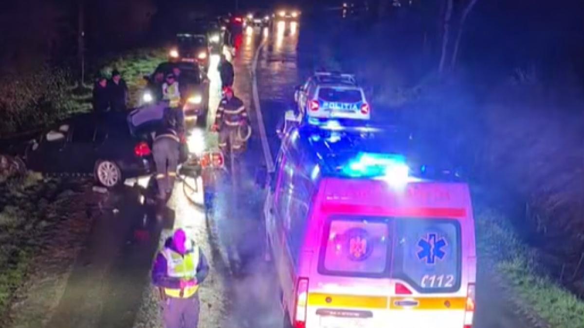 Accident cu cinci victime încarcerate, în județul Cluj