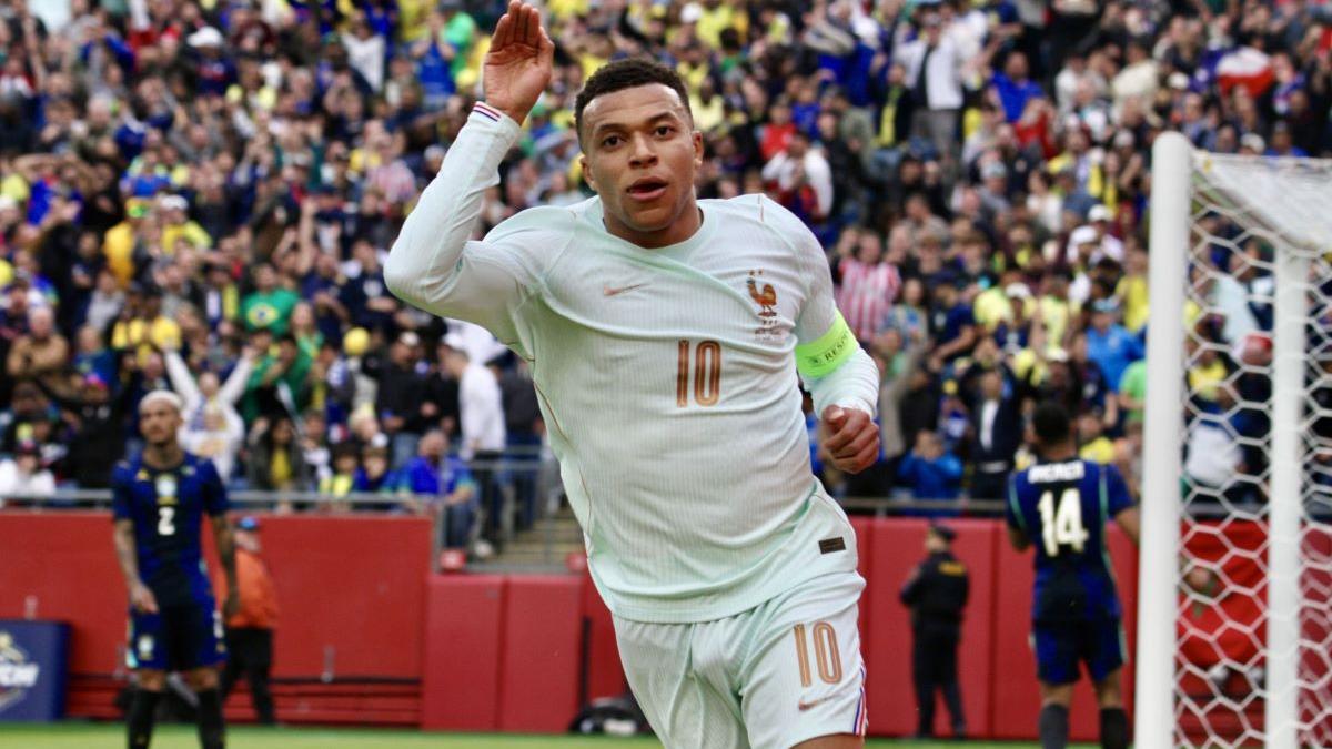 Coșmarul lui Kylian Mbappé la București: „M-au numit maimuță”