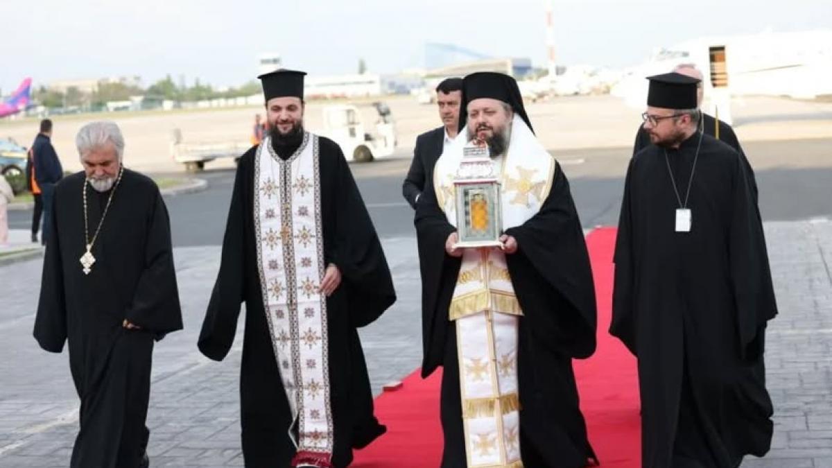paste lumina sfanta romania