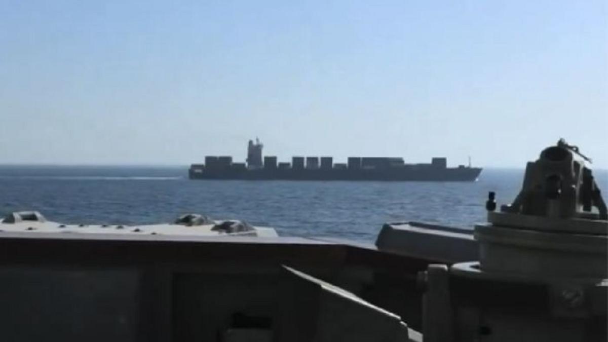 iranul razbunare distrugator american lovit nava marfa