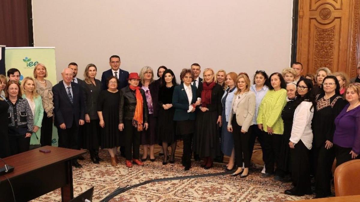 EARTH DAY la București: „România nu mai are timp de amânări!” – apel dur pentru responsabilitate, lansat la Palatul Parlamentului