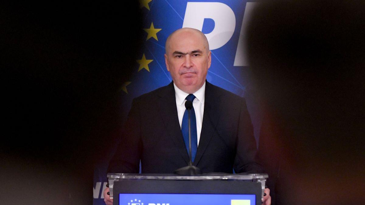 crestere varsta pensionare militari politisti bolojan stagiu minim cotizare pensii 2026