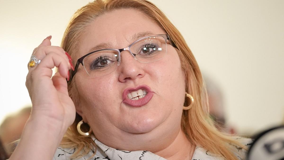 Diana Șoșoacă: „Americanii și rușii mi-au spus că nu au închisori care să-mi facă față!”