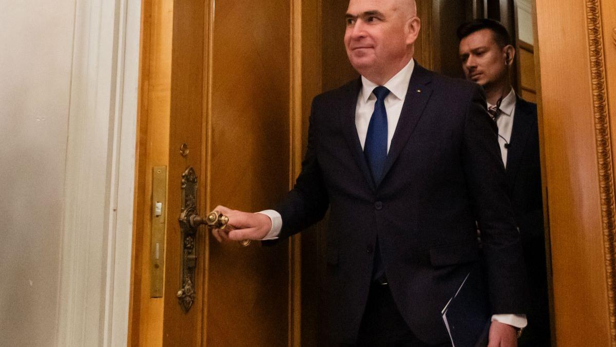 Criză majoră în PNL după căderea Guvernului Ilie Bolojan: liderul pierde sprijinul intern, partidul se fracturează