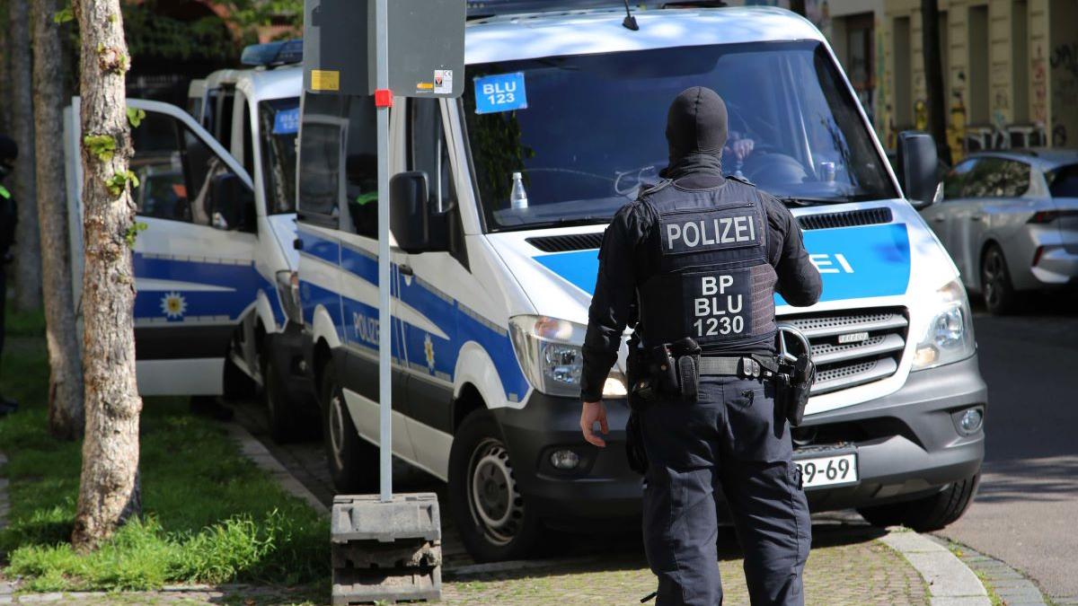 Cum s-a derulat incidentul din Leipzig, în care un bărbat a intrat cu mașina în mulțime