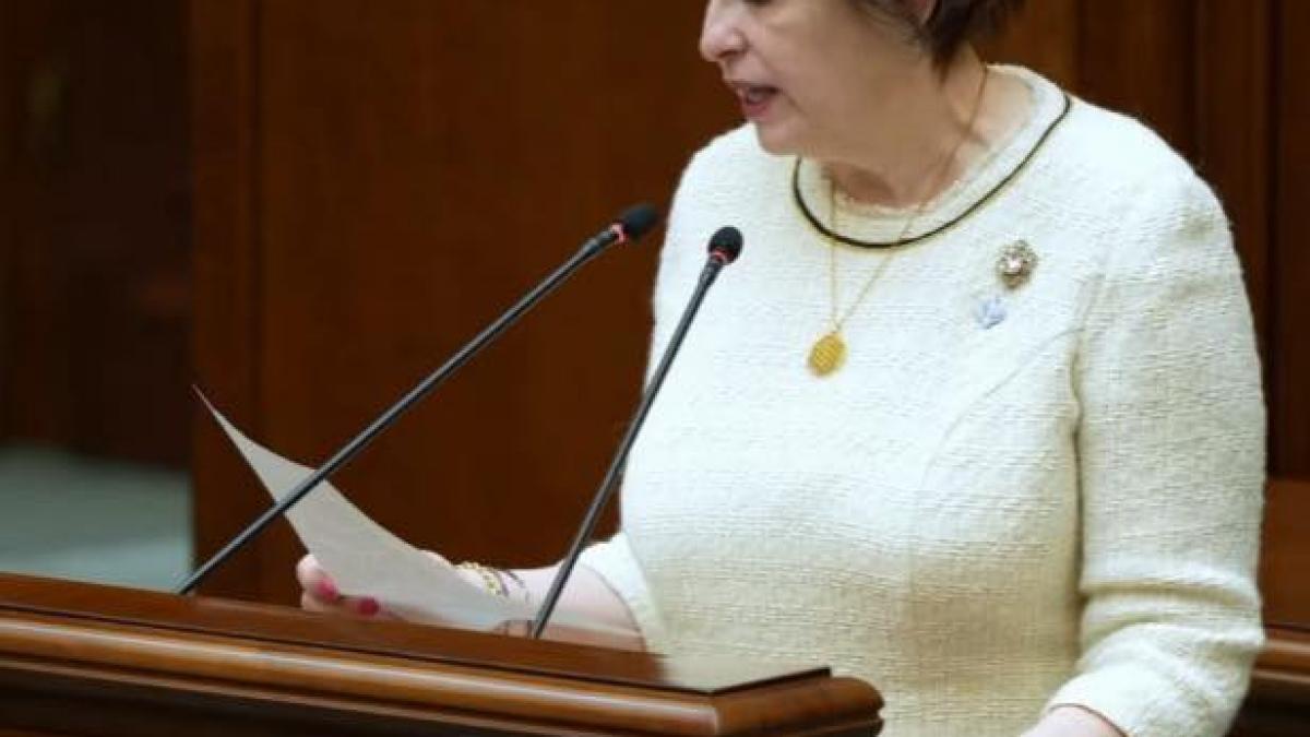 Război total pe pensii: AUR vrea recalcularea veniturilor seniorilor prin lege