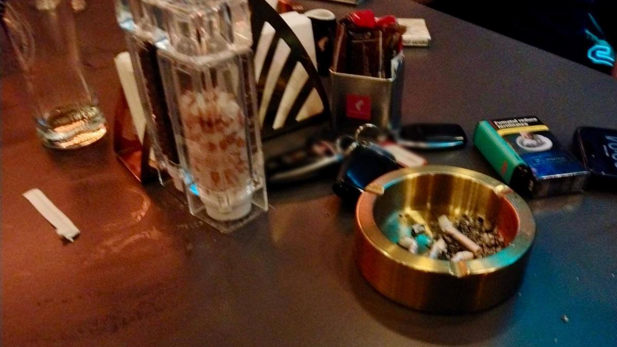 Amenzi record în restaurantele unde se fuma „la liber”