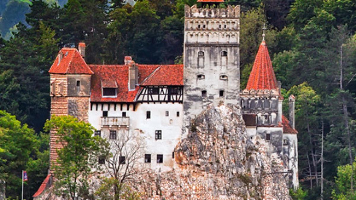 Castelul Bran intră într-o nouă eră. Investiții majore, discutate cu noii proprietari